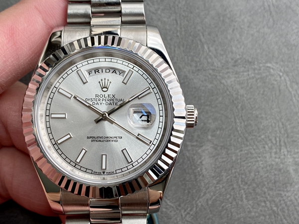 激安ロレックス全体デザイン